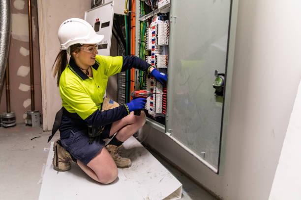 Best Local Electrician Companies  in Newton, TX